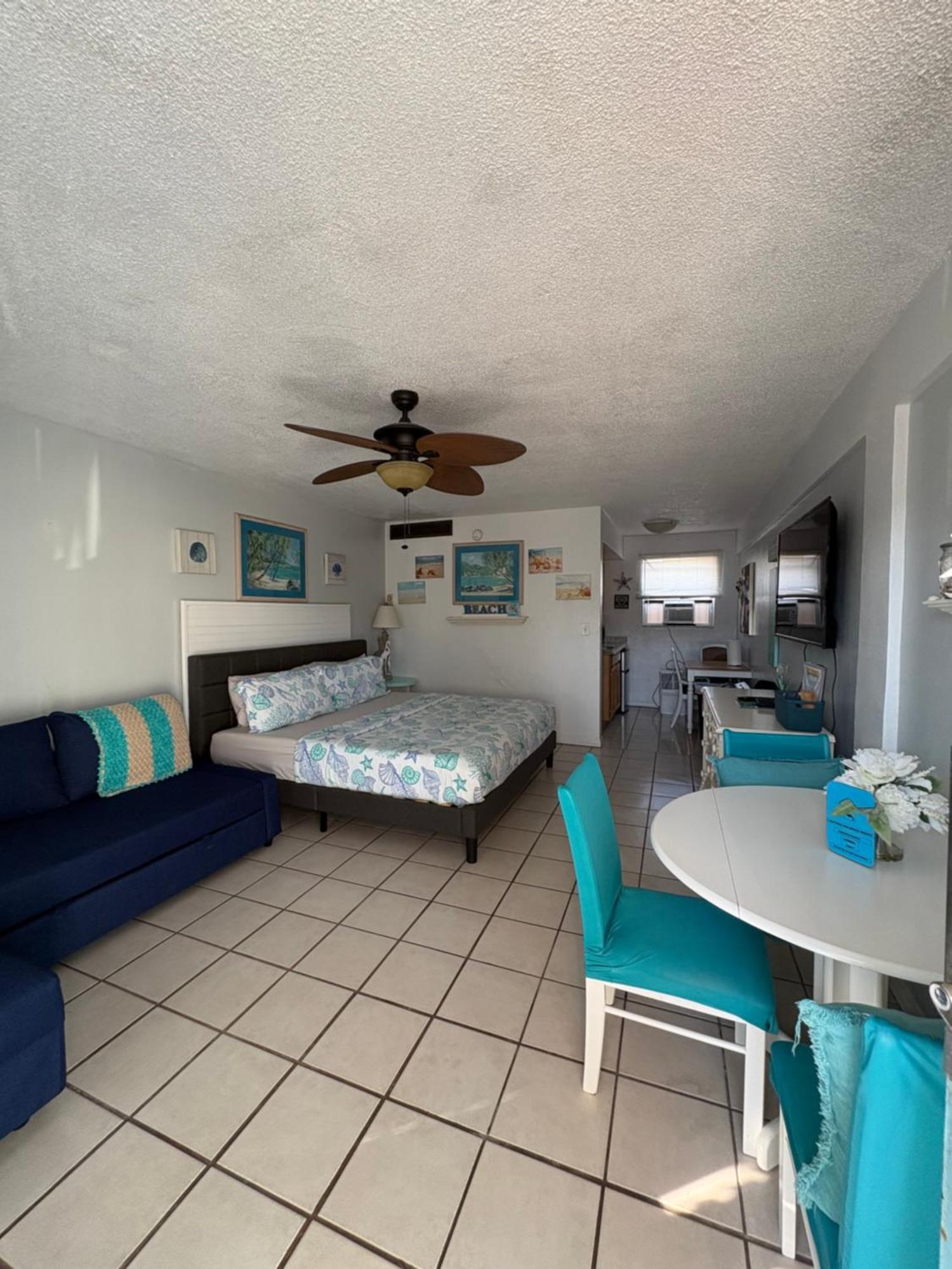 Turquoise Beach Retreat~King Bed~Daytona Beach Kültér fotó