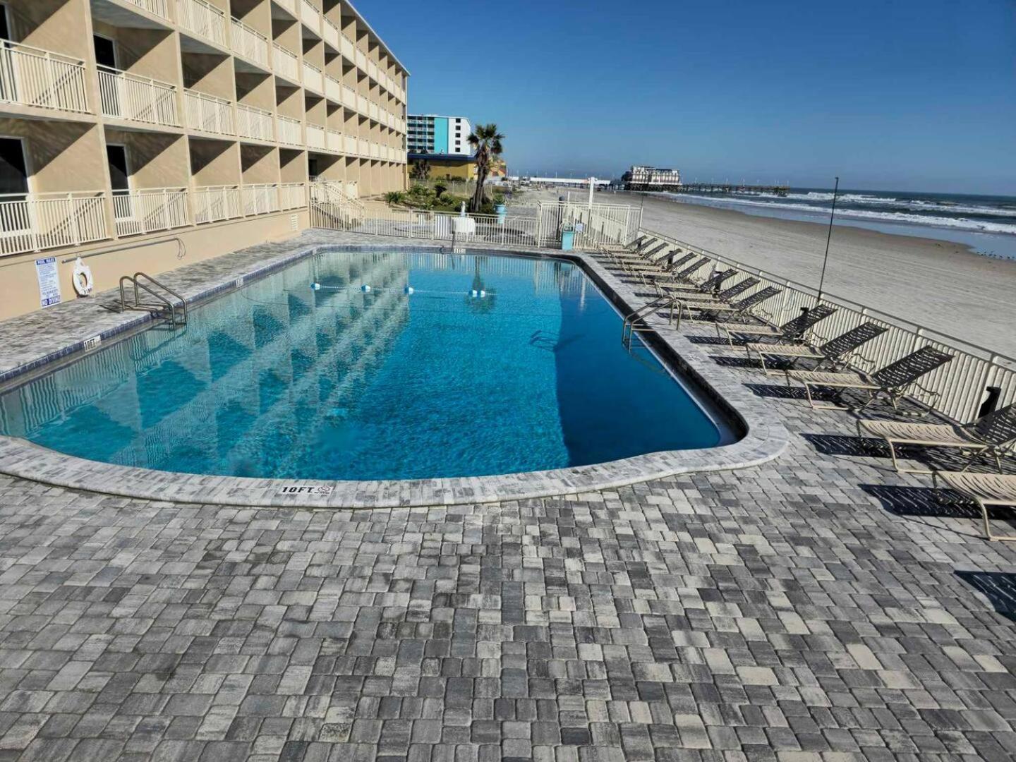 Turquoise Beach Retreat~King Bed~Daytona Beach Kültér fotó